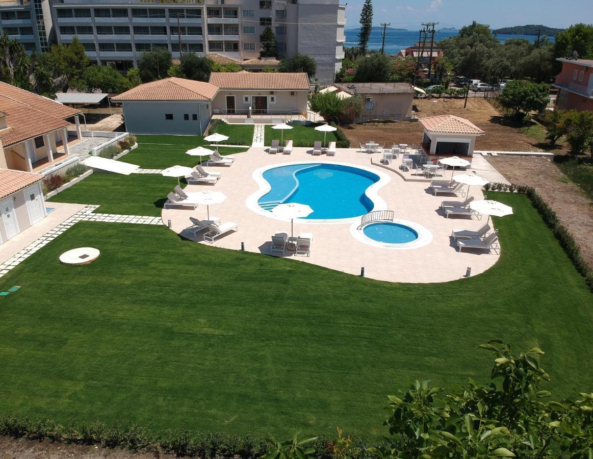 Santos Holidays Dassia  Exterior photo