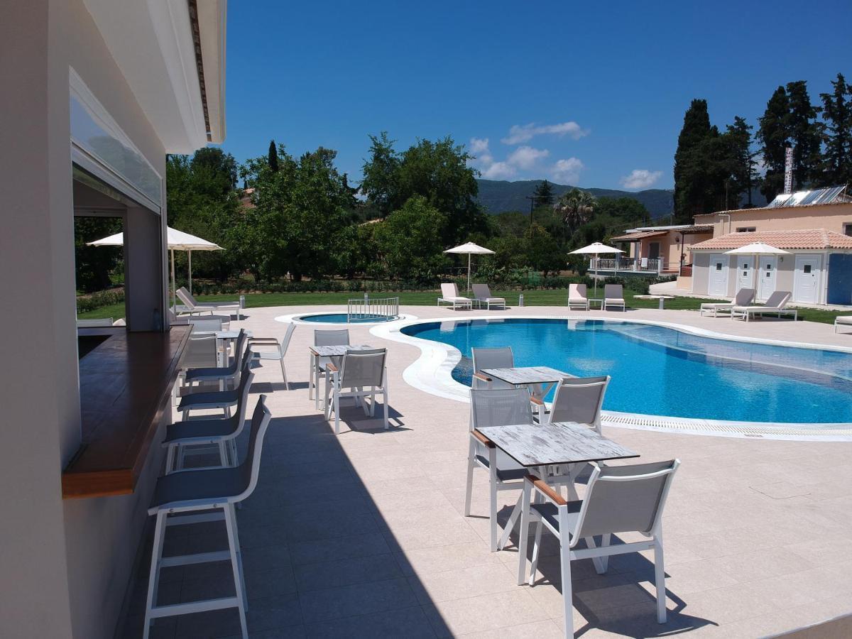 Santos Holidays Dassia  Exterior photo