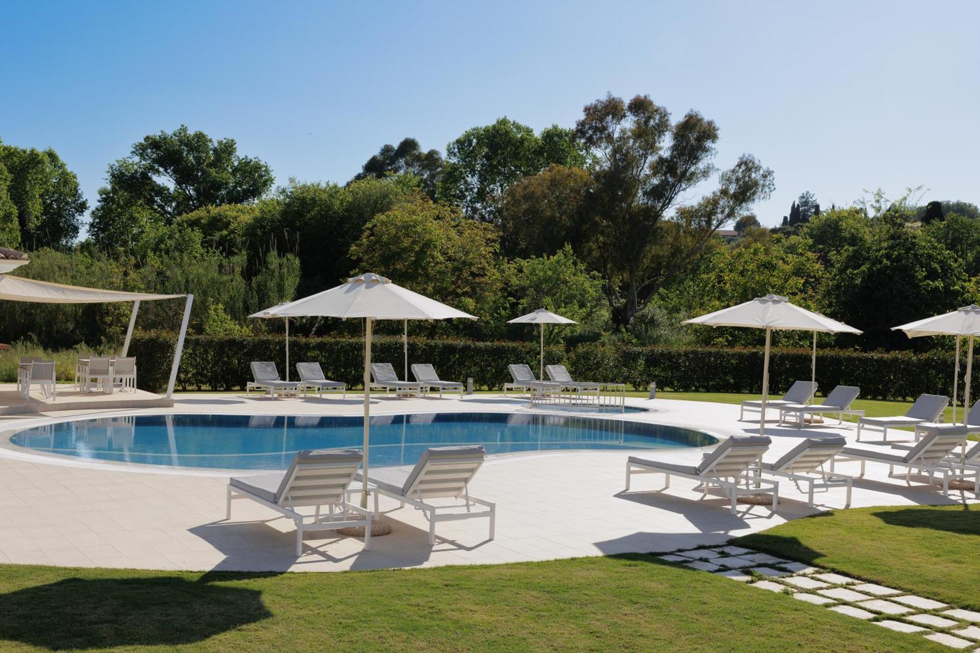 Santos Holidays Dassia  Exterior photo